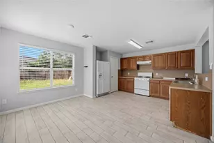 254 Silky Leaf Dr, Houston, TX 77073 - Photo 6