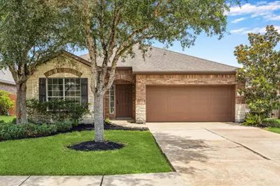3105 W Trail Drive, Pearland, TX 77584 - Photo 1