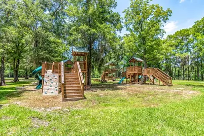 129 Shoreline Drive, Cleveland, TX 77327 - Photo 14