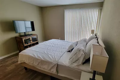 2824 S Bartell Drive #32, Houston, TX 77054 - Photo 6