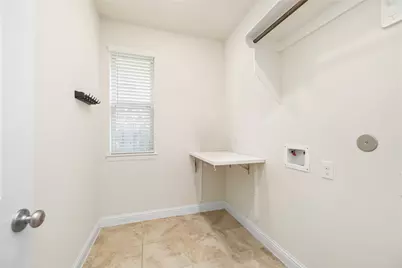 7438 Bethpage Lane, Spring, TX 77389 - Photo 18