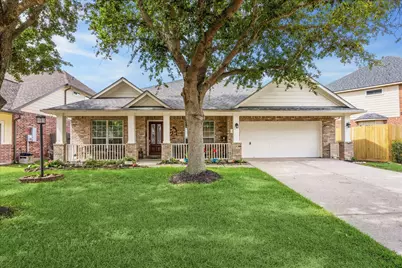 918 Boxelder Pointe, League City, TX 77573 - Photo 2