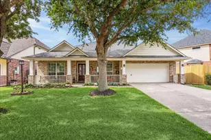 918 Boxelder Pointe, League City, TX 77573 - Photo 2
