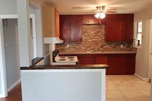 5934 Belmark St, Houston, TX 77033 - Photo 10