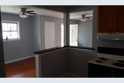 5934 Belmark Street, Houston, TX 77033 - Photo 8