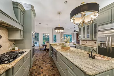 10290 Paradise Valley Drive, Conroe, TX 77304 - Photo 12