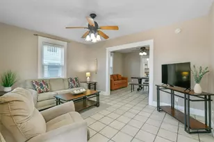 1712 19th, Galveston, TX 77550 - Photo 6