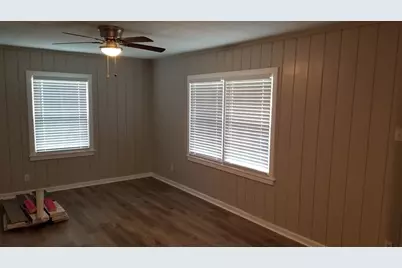 721 Eleanor Street, La Marque, TX 77568 - Photo 8