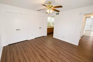 11506 Meadow Ln, Houston, TX 77477 - Photo 32