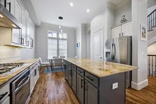 2703 Arabelle Grove, Houston, TX 77007 - Photo 10