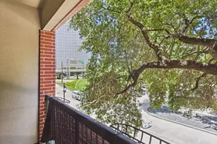 300 St Joseph Pkwy, Houston, TX 77002 - Photo 14