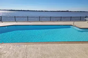 104 Yacht Club Ln, Seabrook, TX 77586 - Photo 14