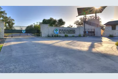 1609 Paradise Parkway, Canyon Lake, TX 78133 - Photo 10
