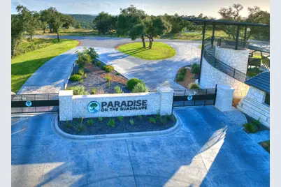 1609 Paradise Parkway, Canyon Lake, TX 78133 - Photo 8