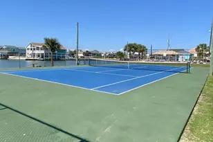 21446 Gulf Dr, Galveston, TX 77554 - Photo 44