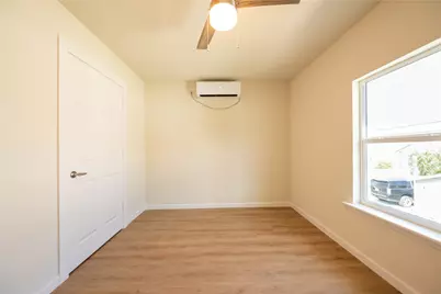 912 Church Street #7, Galveston, TX 77550 - Photo 14