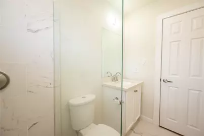 912 Church Street #7, Galveston, TX 77550 - Photo 18