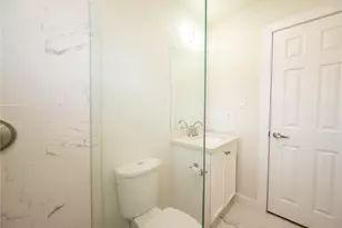 912 Church St, Galveston, TX 77550 - Photo 18