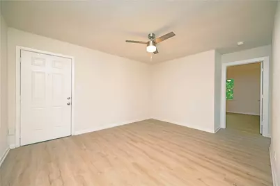 912 Church Street #7, Galveston, TX 77550 - Photo 8