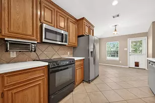 16715 Red Falls Cir, Houston, TX 77095 - Photo 6