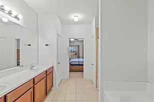 422 Turquoise Trade Dr, La Marque, TX 77568 - Photo 12