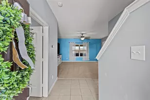 422 Turquoise Trade Dr, La Marque, TX 77568 - Photo 4