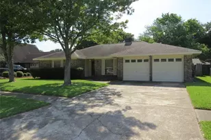 2706 Lufkin Ln, Deer Park, TX 77536 - Photo 1