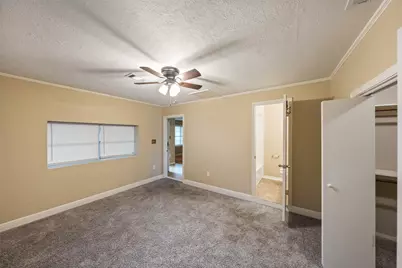 1105 Thomas Avenue, Conroe, TX 77301 - Photo 18
