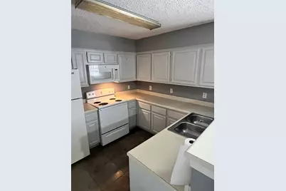 200 Pecan Drive #801, League City, TX 77573 - Photo 2