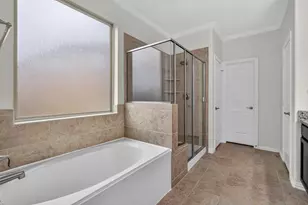 13302 Maywater Crest Ct, Humble, TX 77346 - Photo 22