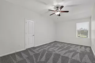 13302 Maywater Crest Ct, Humble, TX 77346 - Photo 32