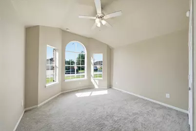 1118 Lasso Court, Alvin, TX 77511 - Photo 10