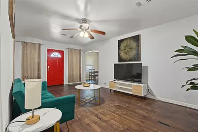 601 S Main Street, Pasadena, TX 77506 - Photo 4
