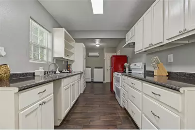 601 S Main Street, Pasadena, TX 77506 - Photo 6