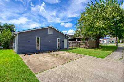 601 S Main Street, Pasadena, TX 77506 - Photo 16