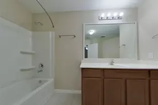 709 Totem Trail Dr, La Marque, TX 77568 - Photo 8