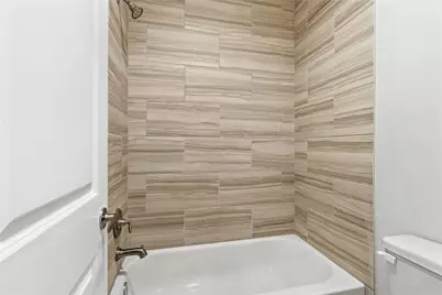 8810 Hollister Pine Court, Houston, TX 77080 - Photo 28