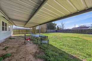 412 S 4th 1/2 St, Nederland, TX 77627 - Photo 24