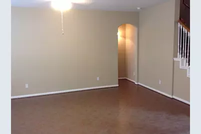 1052 Shadow Glenn Drive, Conroe, TX 77301 - Photo 8