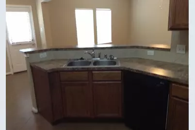 1052 Shadow Glenn Drive, Conroe, TX 77301 - Photo 4