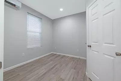 807 Avenue K #G, Galveston, TX 77550 - Photo 4