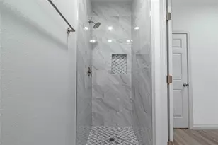 807 Avenue K, Galveston, TX 77550 - Photo 6