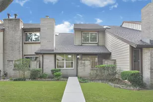 12527 Wellington Park Dr, Houston, TX 77072 - Photo 2