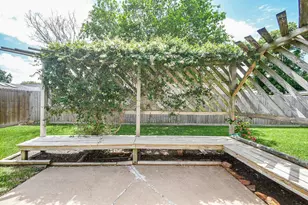 4902 Rainwater Dr, Pasadena, TX 77505 - Photo 20