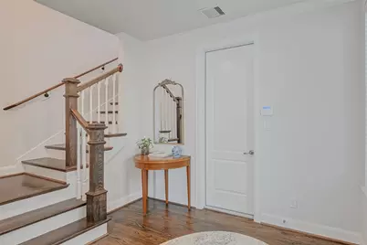 1035 Ashland Street, Houston, TX 77008 - Photo 4