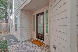 1035 Ashland St, Houston, TX 77008 - Photo 2