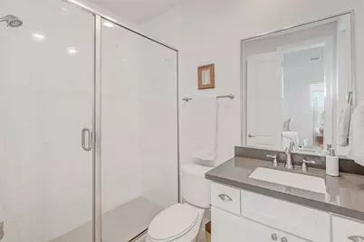 1035 Ashland Street, Houston, TX 77008 - Photo 8