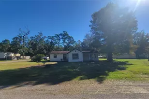 2960 Call St, Vidor, TX 77662 - Photo 2