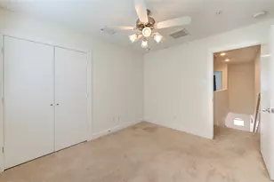 2710 Hullsmith Dr, Houston, TX 77063 - Photo 22