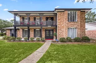 5703 Green Springs Dr, Houston, TX 77066 - Photo 4